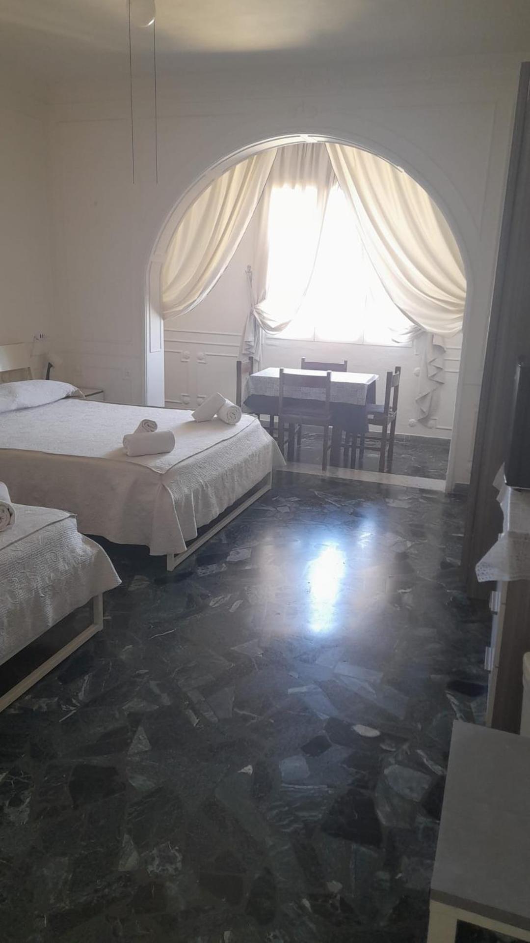 Chambre Quadruple avec Salle de Bains Privative