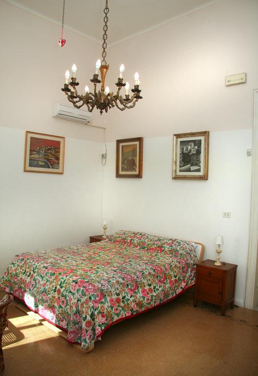Double or Twin Room Bathroom